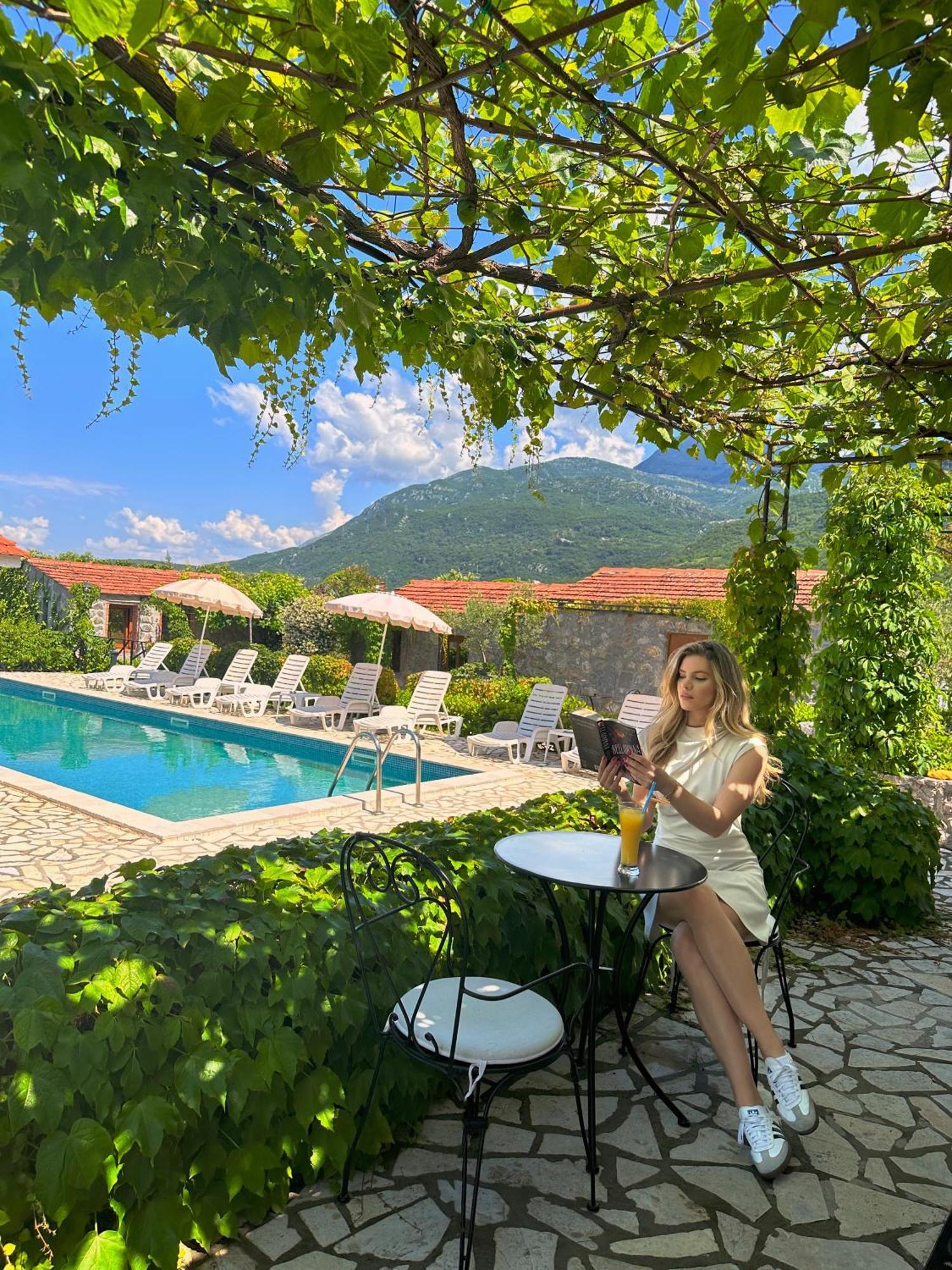 Hotel Opera Jaz Budva Exterior foto